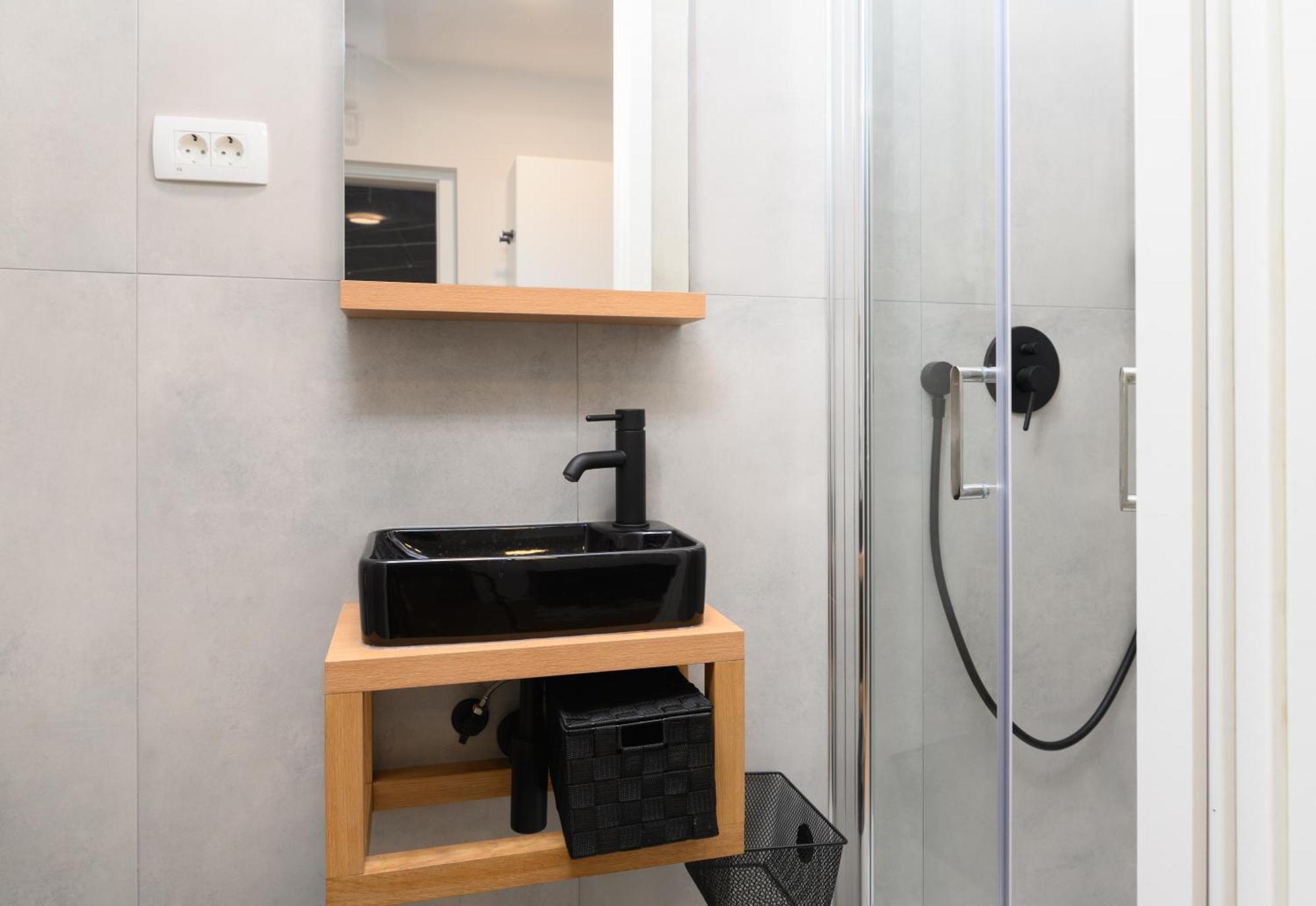 Lilija Apartments Trzin Dış mekan fotoğraf