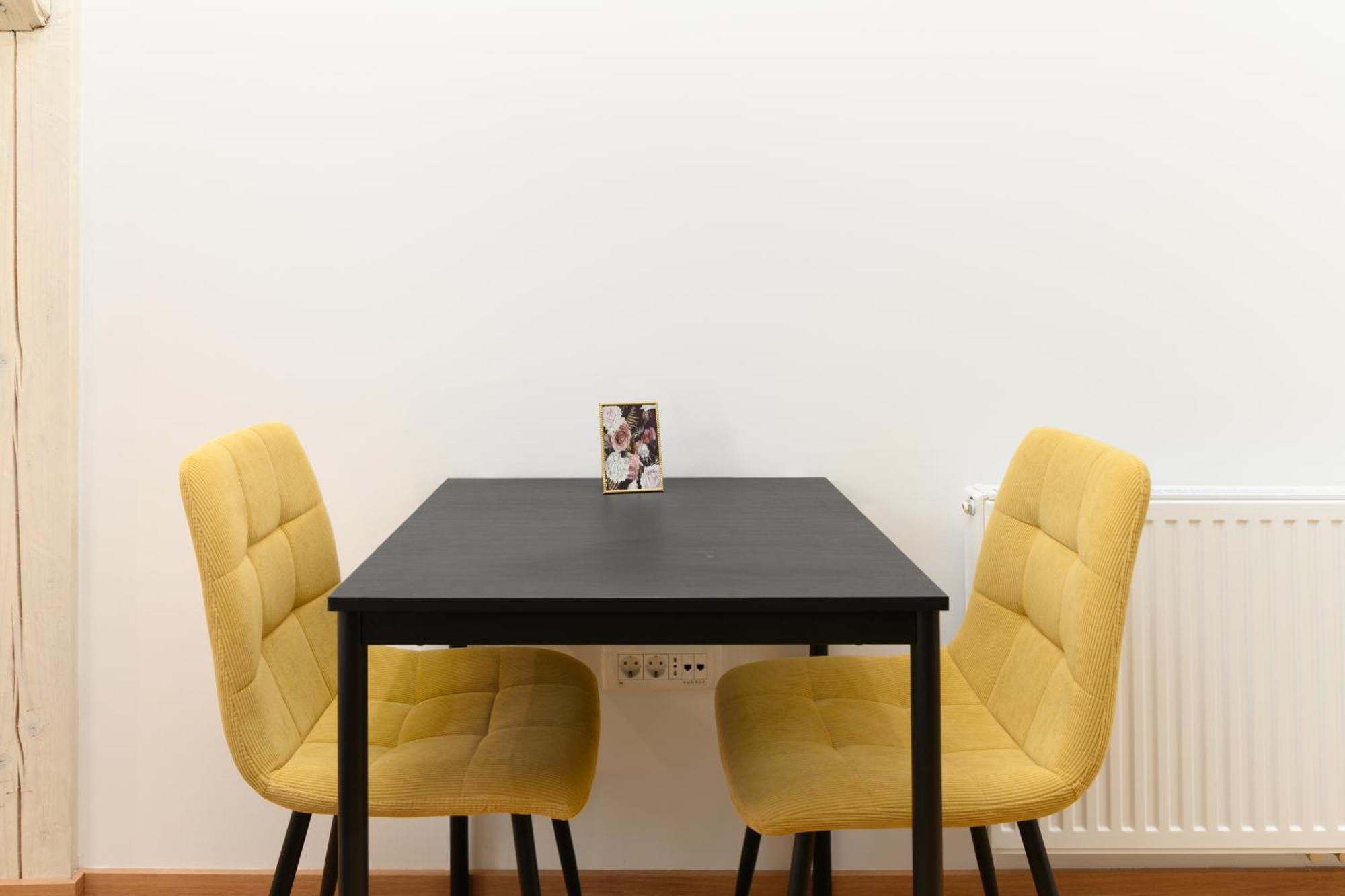 Lilija Apartments Trzin Dış mekan fotoğraf