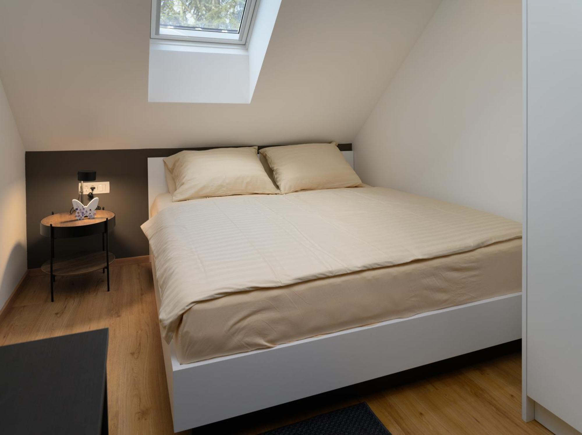 Lilija Apartments Trzin Dış mekan fotoğraf